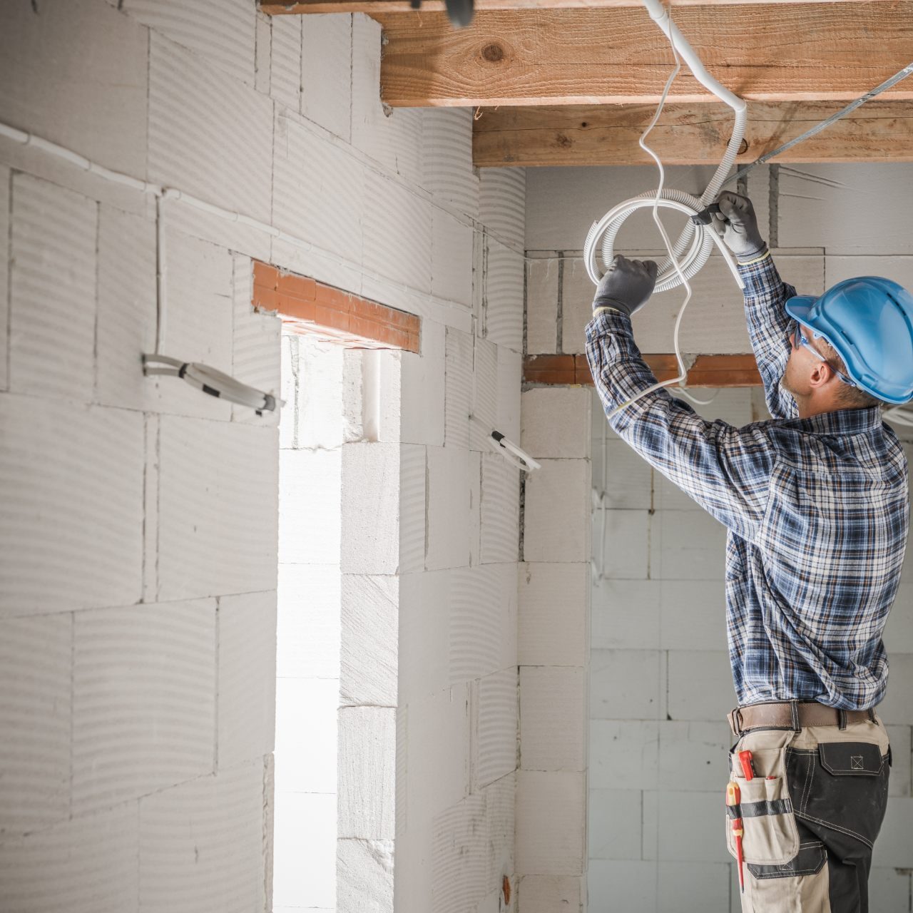 Installing Electrical Cables